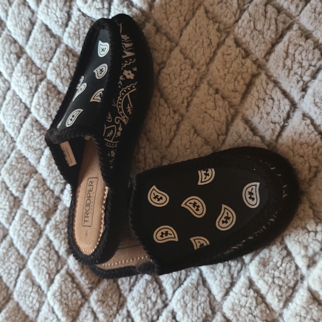 Trooper Slides